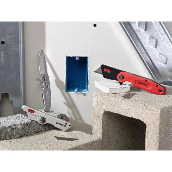 Crescent Tools Crescent Compact Folding Utility Knife CTKCF 4 Crescent Tools Crescent Compact Folding Utility Knife CTKCF - Image 2